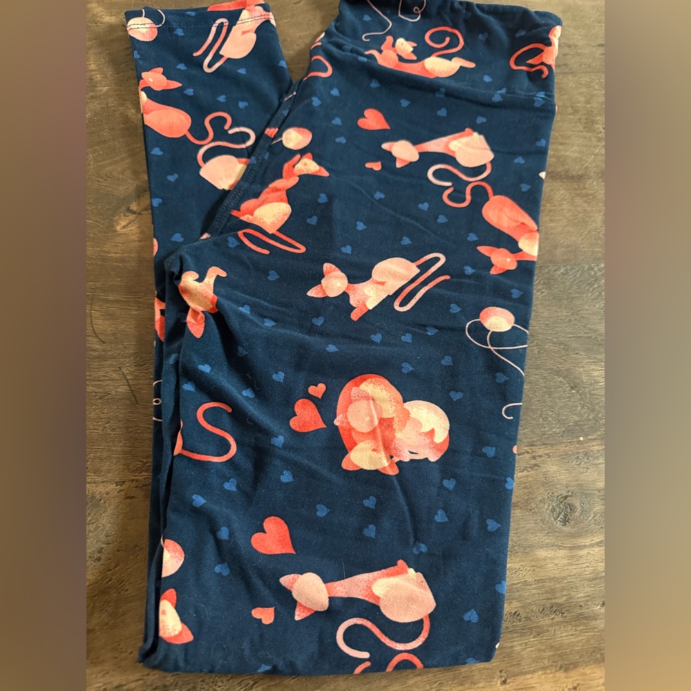 LulaRoe cat leggings- OS